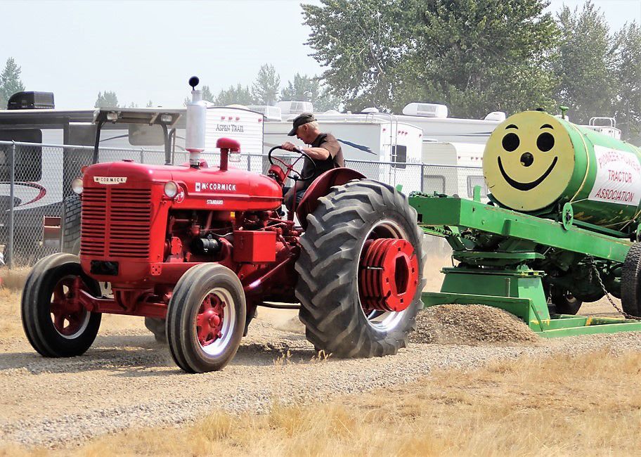 Tri-County Fair tractor pull